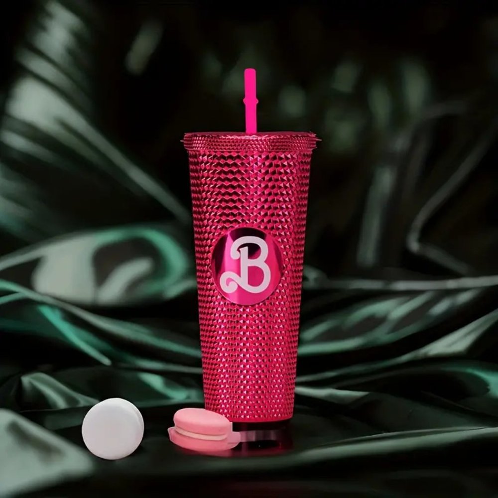 {NEW} Kawaii 24.01oz B Letter Plastic Straw Cup Portable Tumbler